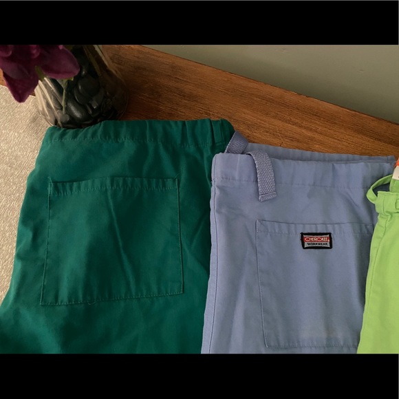Scrub Pants (bundle) - Picture 3 of 3